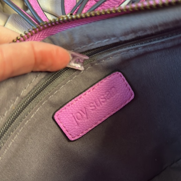 💗Joy Susan Vegan Leather Small Purse Shoulder/Wristlet Pinkish Purplish Color💗 - Picture 8 of 12